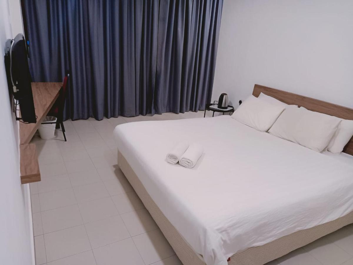 T Anggerik Hotel 3*