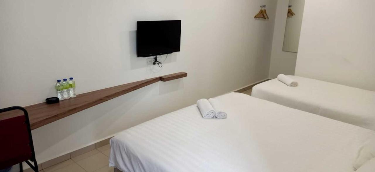Hotel T Anggerik